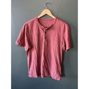 Untuckit Mens Red Short Sleeve Henley T-shirt Size Large